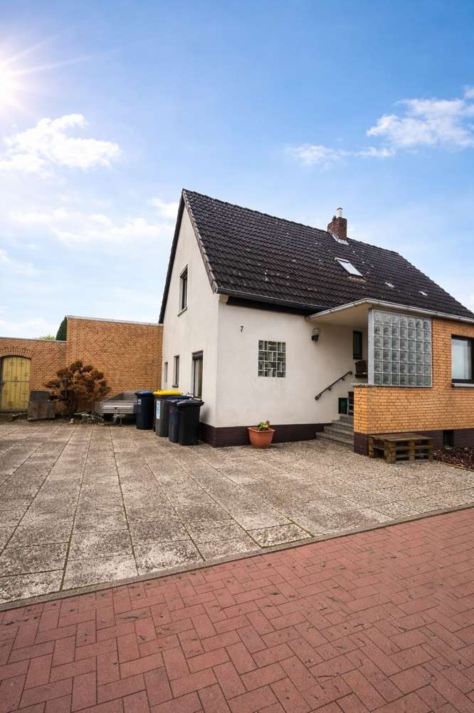 Thumbnail-Haus zum Kaufen in Ronnenberg 380.000,00 € 178.49 m²