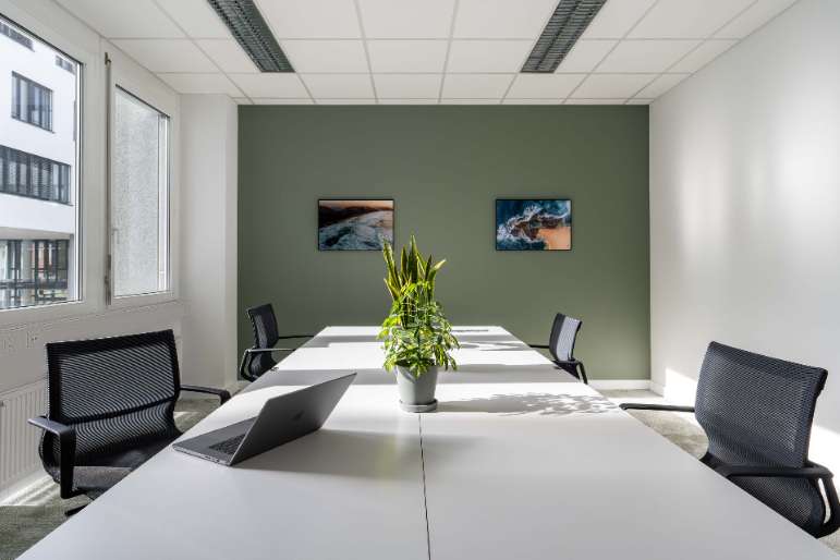 Thumbnail-Büro in Nürnberg 399,00 € 4 m²