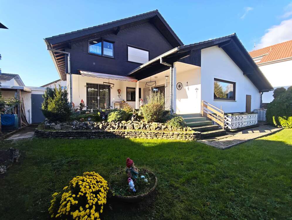 Thumbnail-Haus zum Kaufen in Gau-Algesheim 628.000,00 € 210 m²