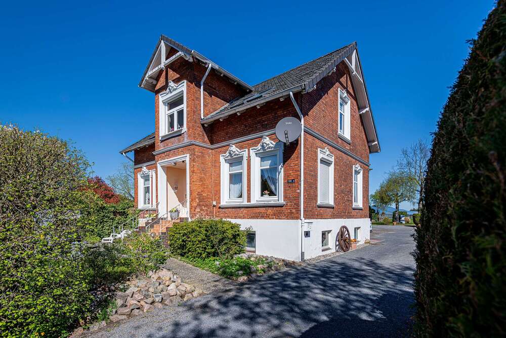 Thumbnail-Haus zum Kaufen in Hamburg 695.000,00 € 278 m²