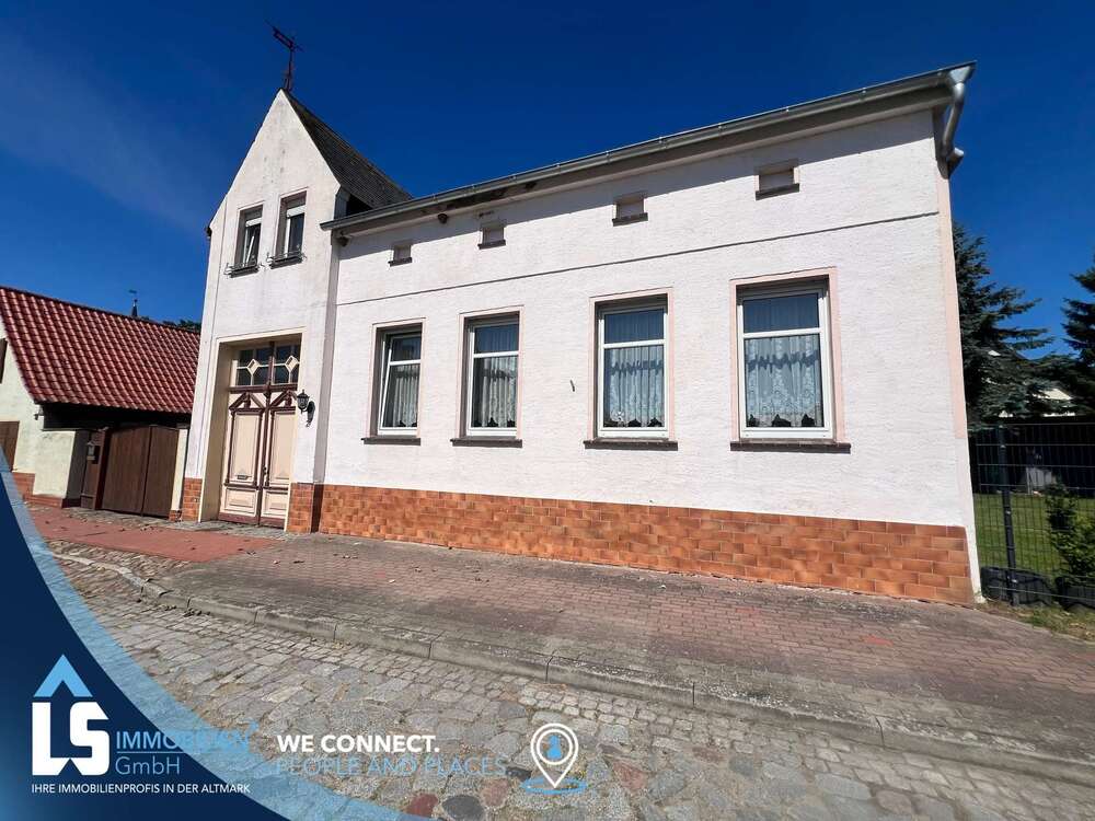 Thumbnail-Haus zum Kaufen in Lüderitz 150.000,00 € 170.3 m²