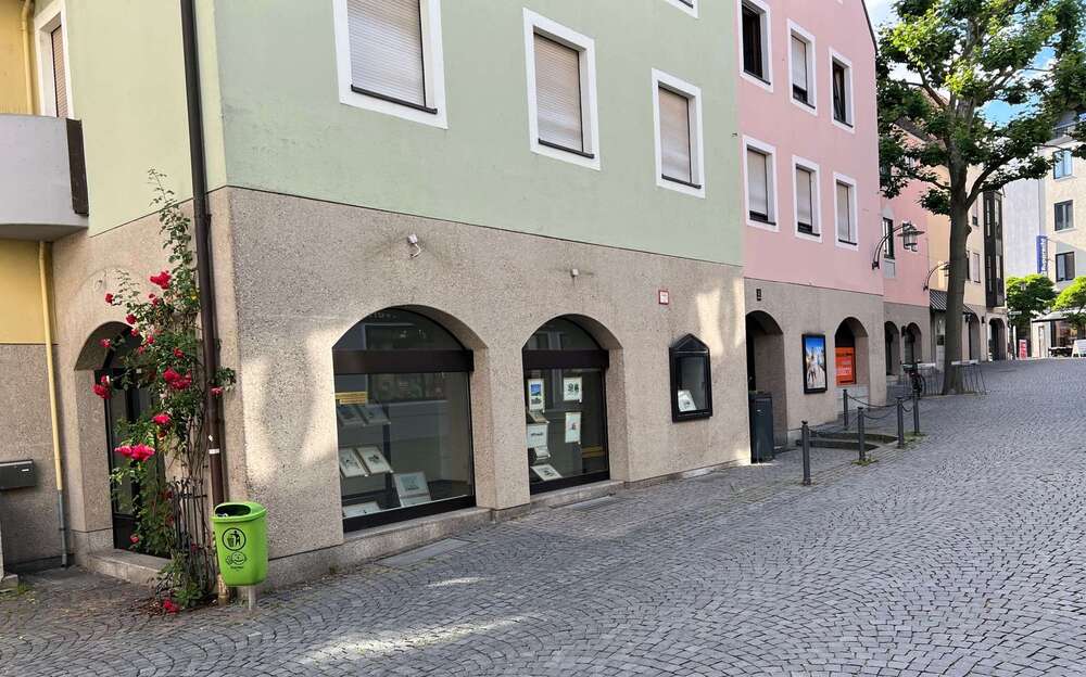 Thumbnail-Einzelhandel in Weiden 900,00 € 39 m²