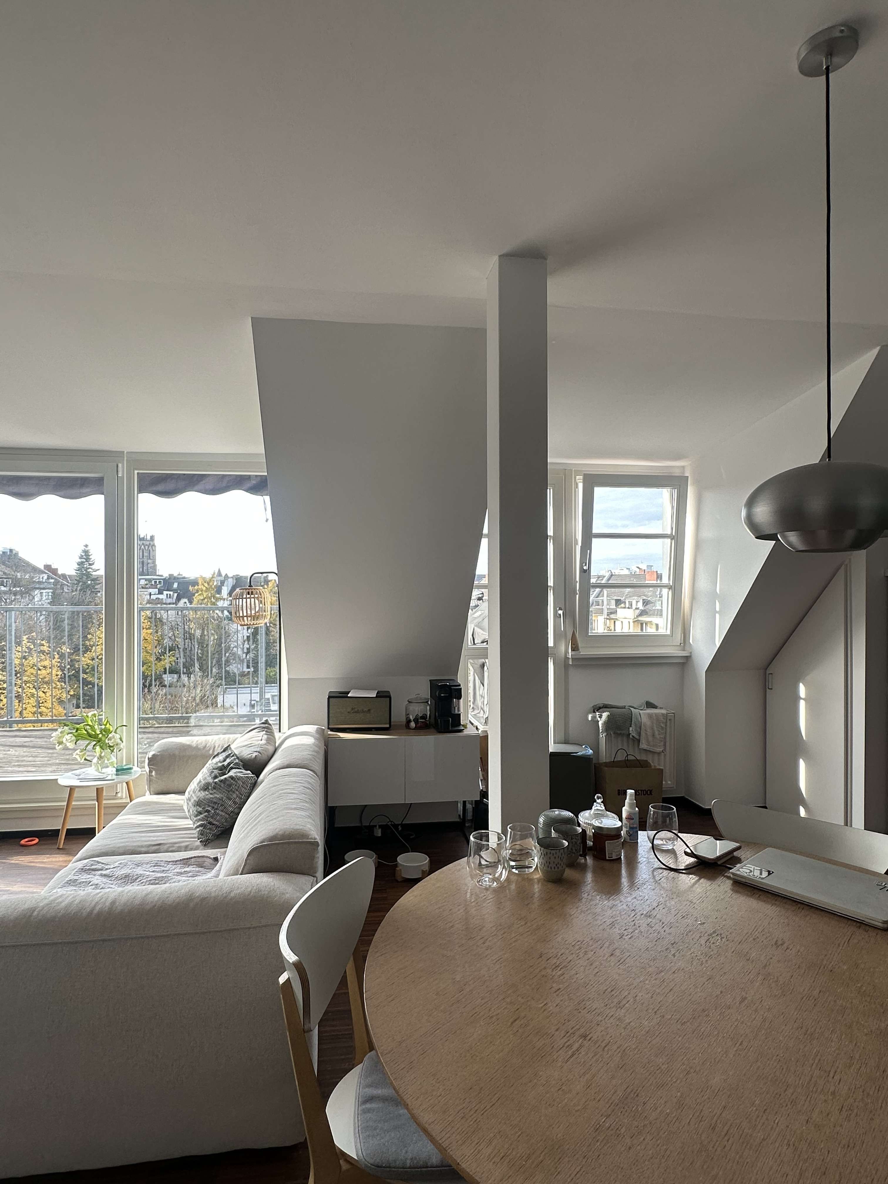 Thumbnail-Wohnung zum Mieten in Düsseldorf 2.220,00 € 110.7 m²