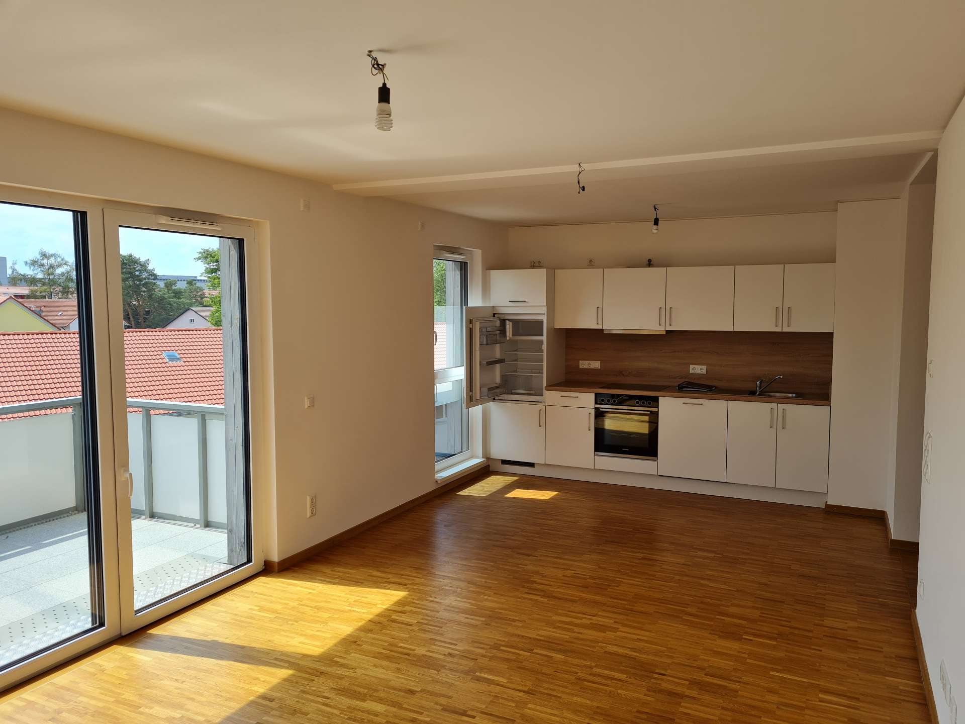Thumbnail-Wohnung zum Mieten in Erlangen 1.570,93 € 101.35 m²
