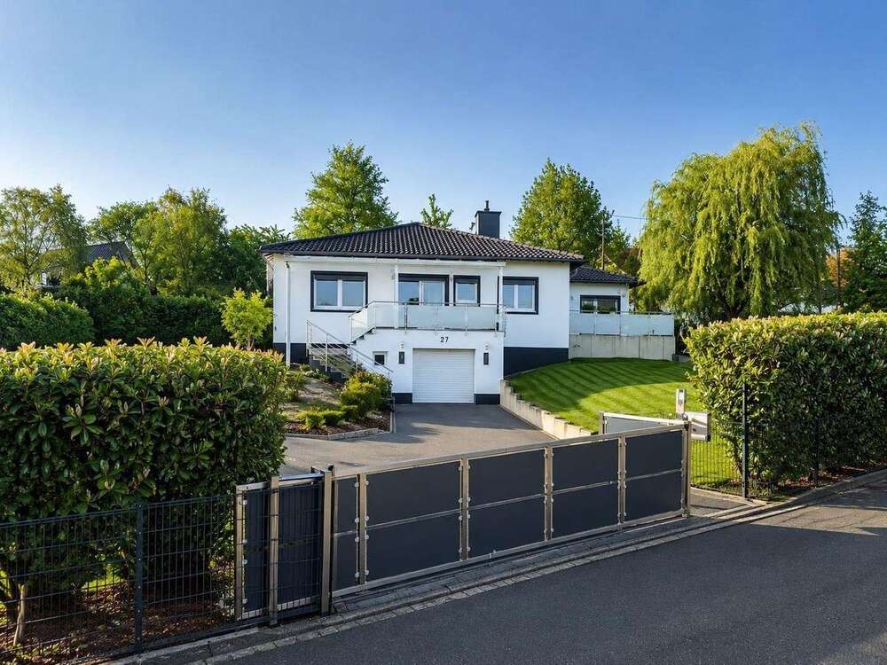 Thumbnail-Haus zum Kaufen in Asbach 749.000,00 € 174 m²