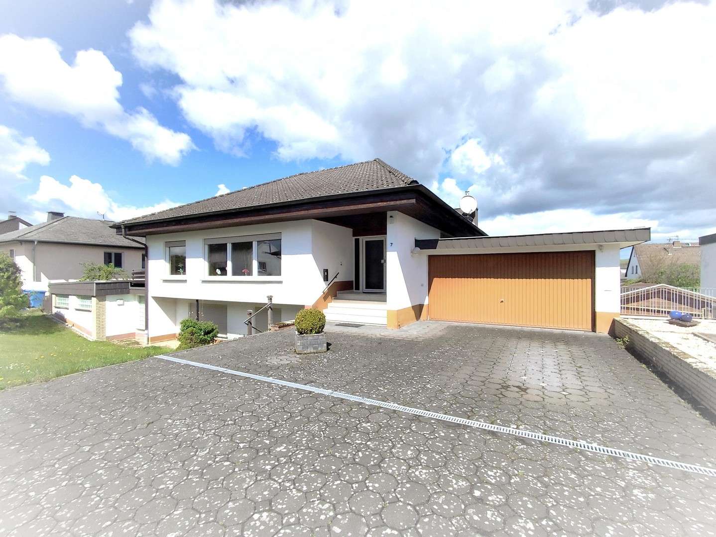 Thumbnail-Haus zum Kaufen in Walsdorf 599.000,00 € 247 m²