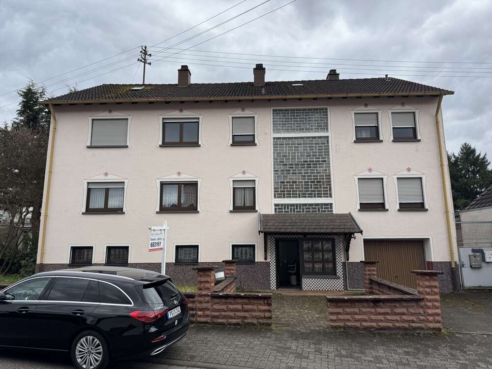 Thumbnail-Haus zum Kaufen in Eppenbrunn 225.000,00 € 243.55 m²