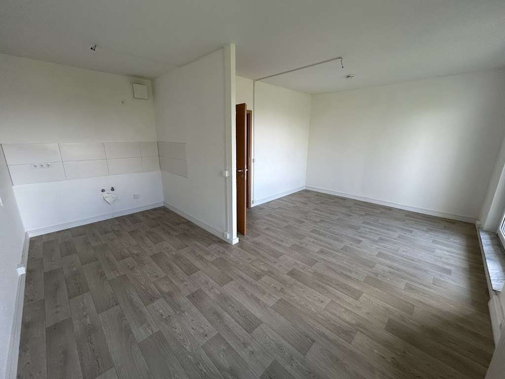 Thumbnail-Wohnung zum Mieten in Wolmirstedt 394,00 € 65.57 m²