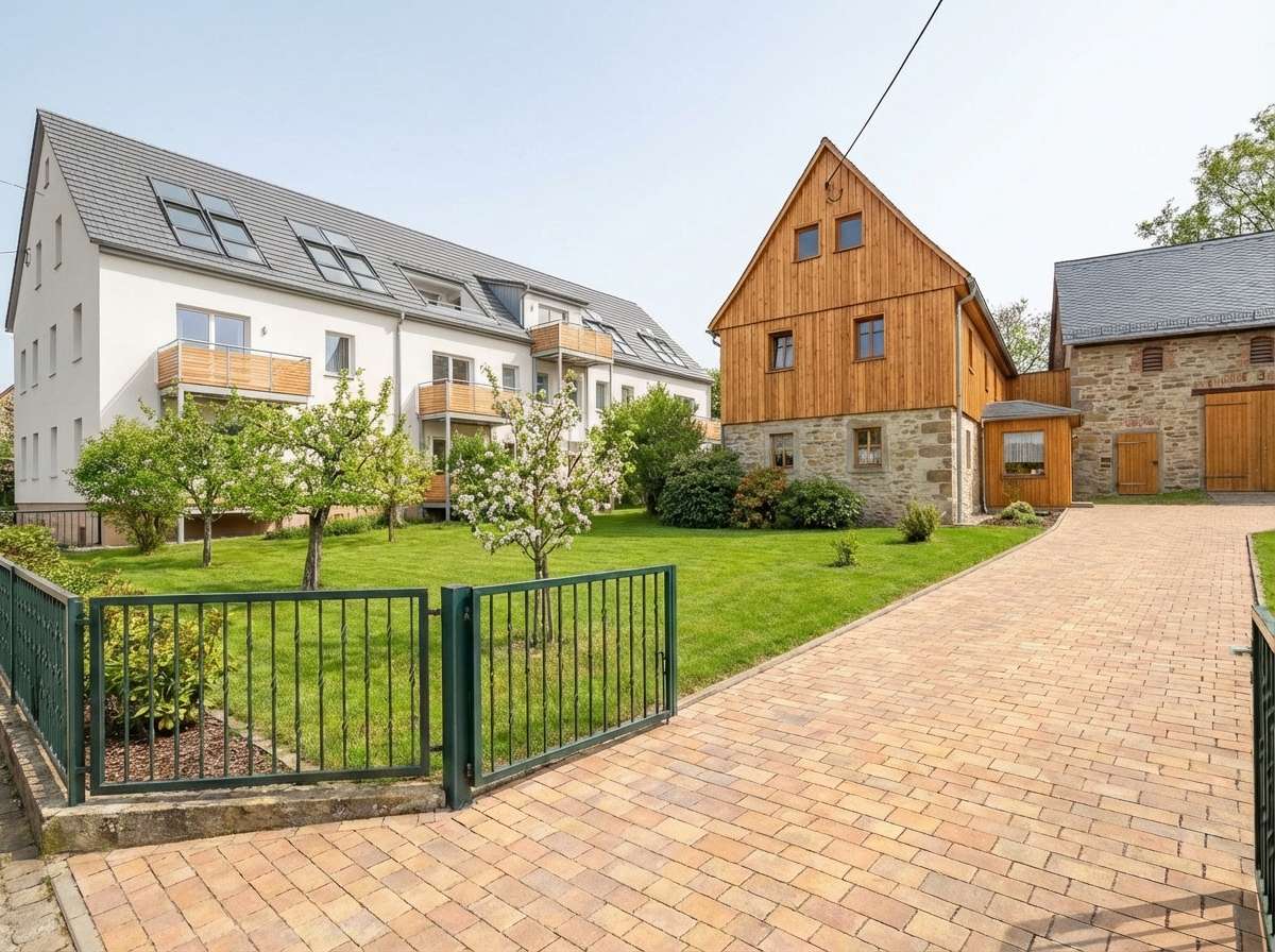 Thumbnail-Haus zum Kaufen in Dresden 998.000,00 € 1358 m²