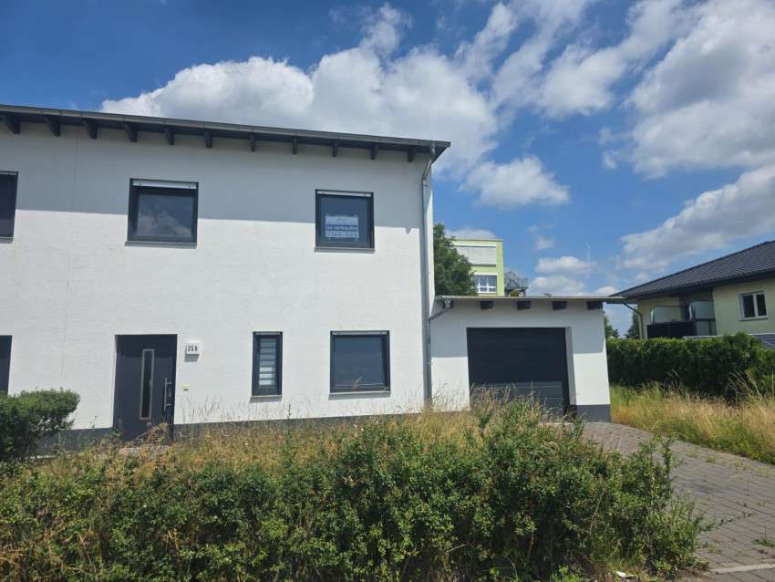 Thumbnail-Haus zum Kaufen in Bitterfeld-Wolfen 295.000,00 € 125 m²