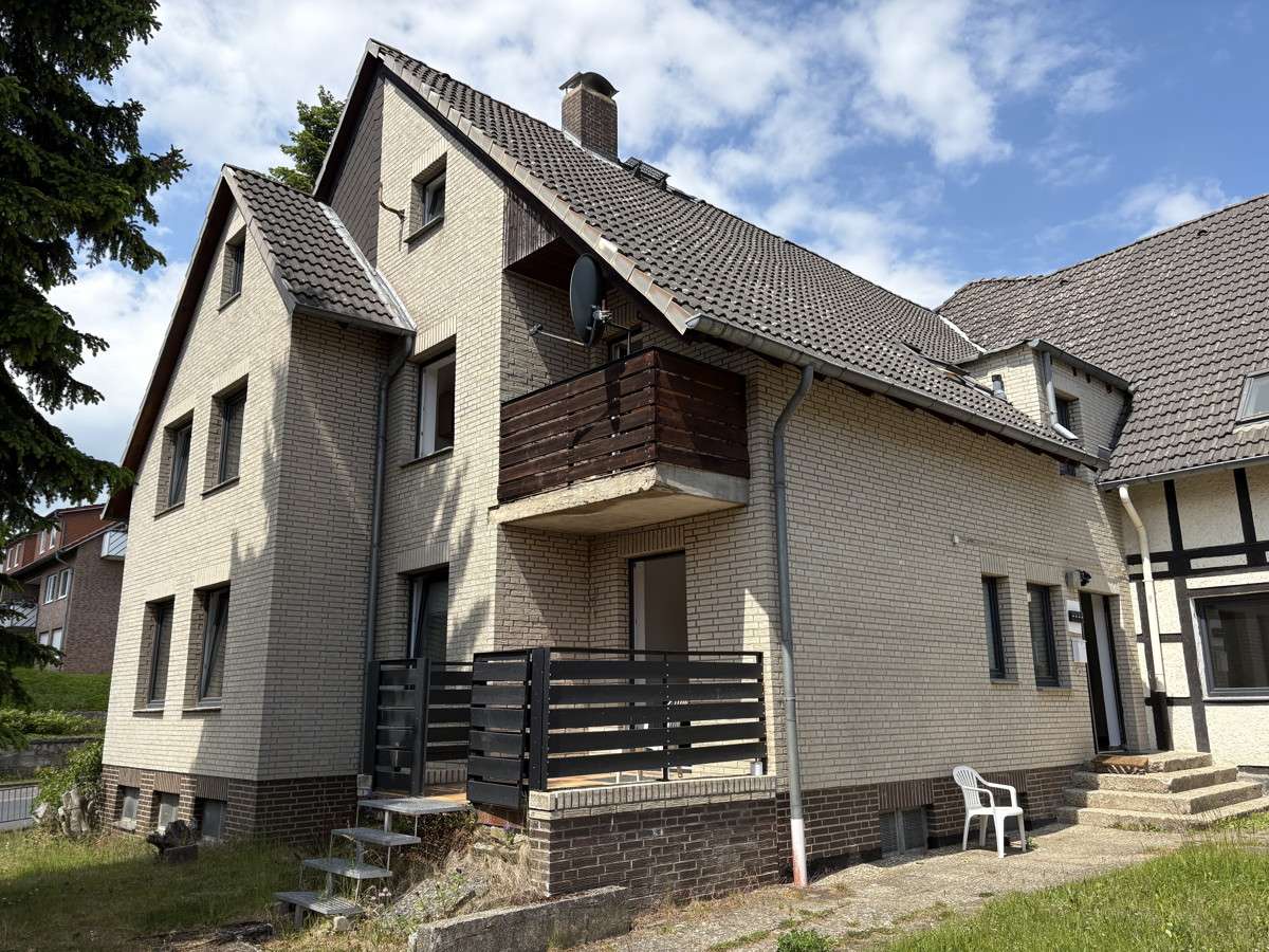 Thumbnail-Haus zum Kaufen in Springe Völksen 800.000,00 € 484 m²