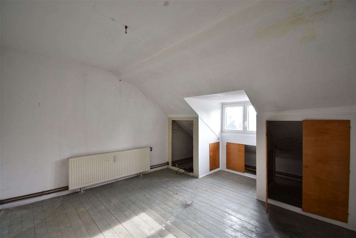 Thumbnail-Halle in Krefeld 250,00 € 85 m²