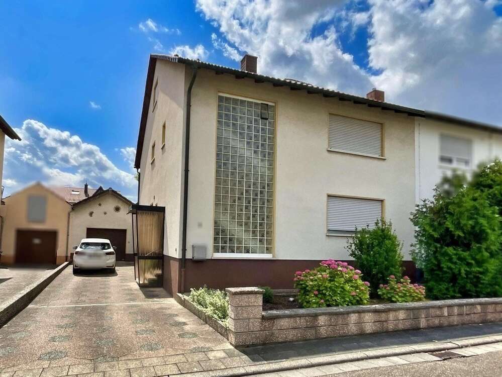 Thumbnail-Haus zum Kaufen in Böhl-Iggelheim 419.000,00 € 160 m²