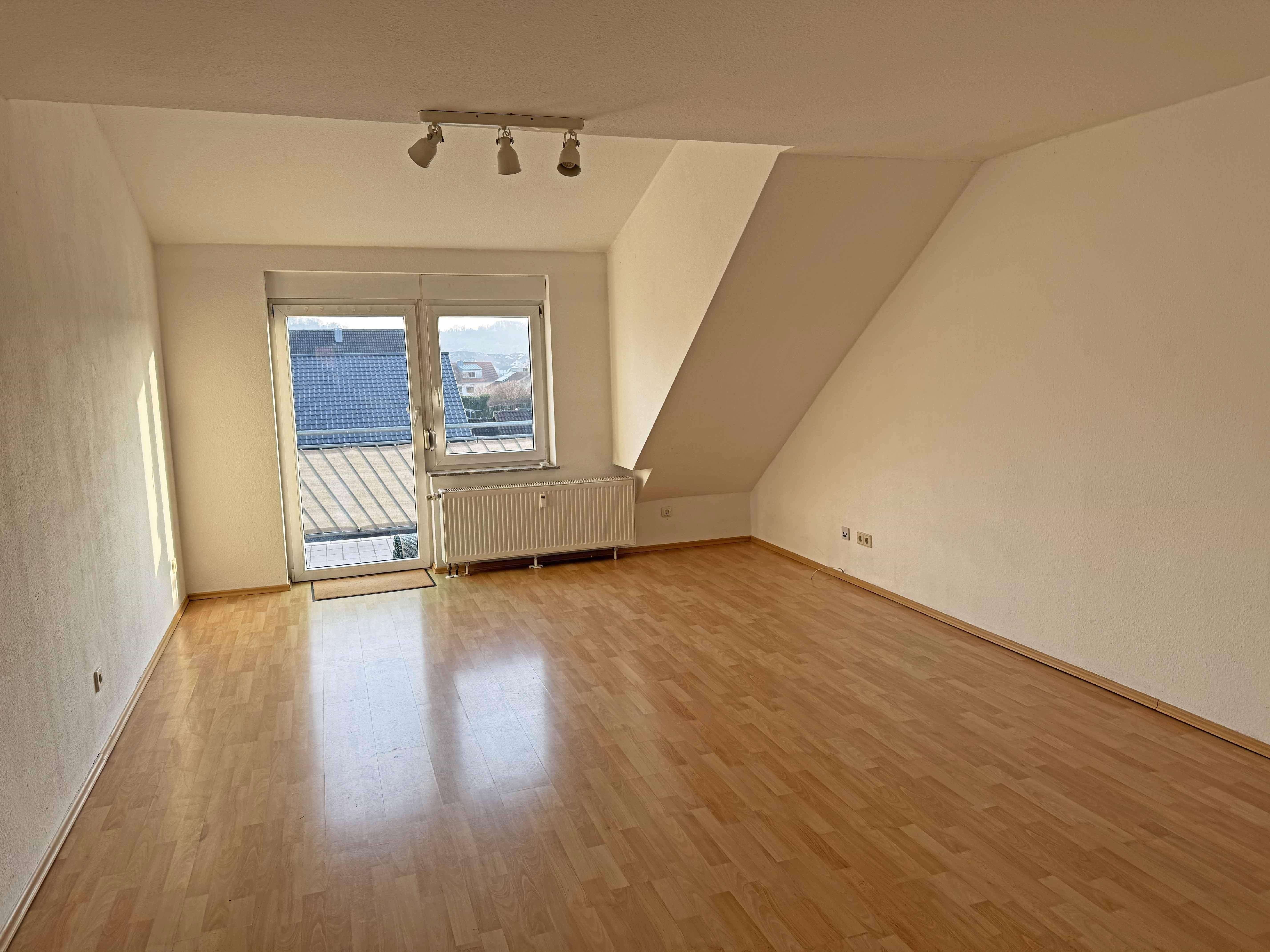 Thumbnail-Wohnung zum Mieten in Östringen 1.000,00 € 89.9 m²