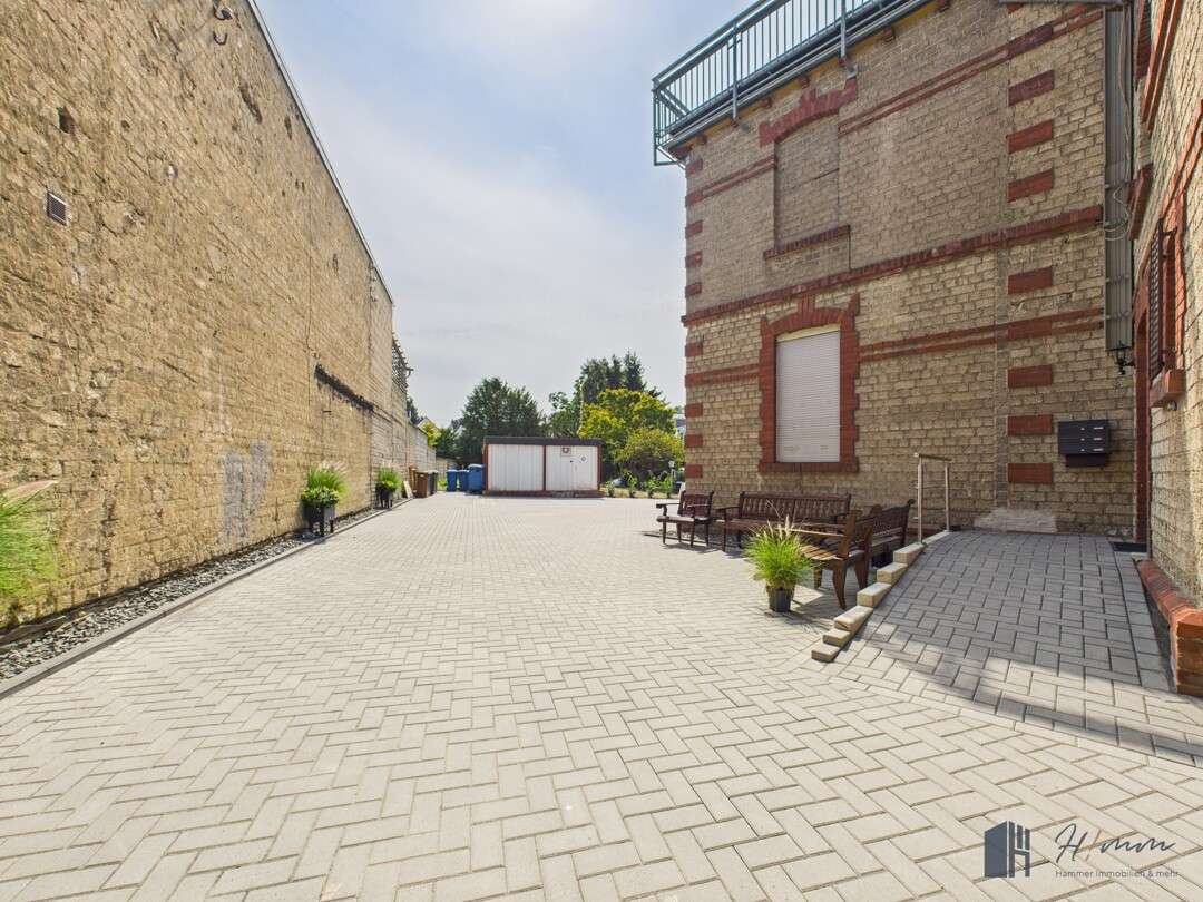 Thumbnail-Haus zum Kaufen in Neuwied Oberbieber 950.000,00 € 363 m²