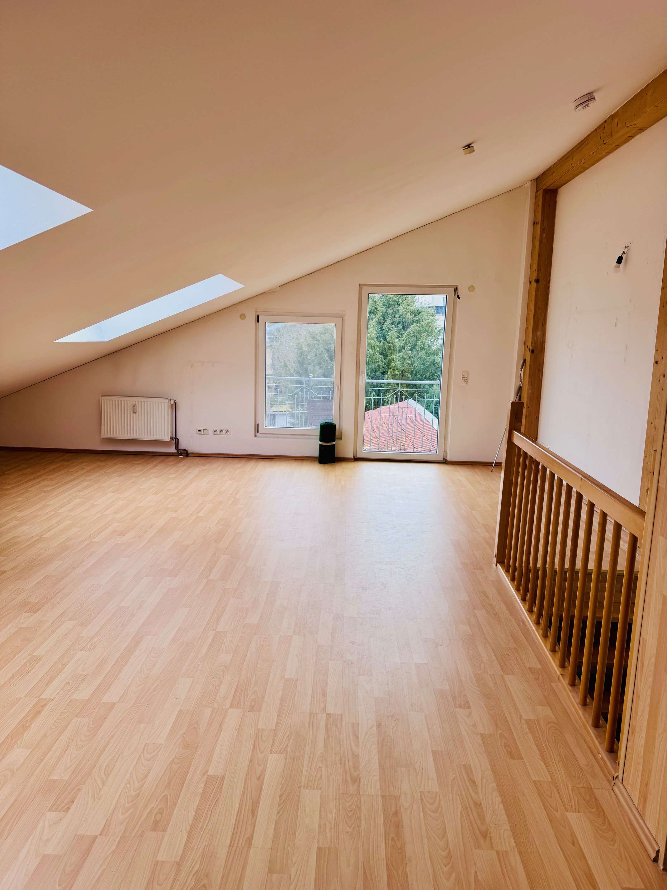 Thumbnail-Wohnung zum Mieten in Frankfurt 1.100,00 € 90 m²