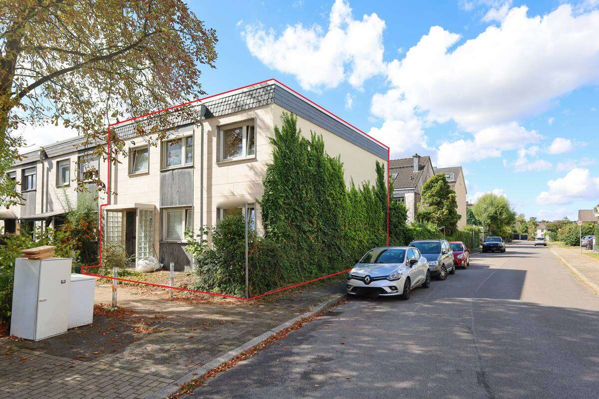 Thumbnail-Haus zum Kaufen in Langenfeld (Rheinland) 450.000,00 € 136.82 m²