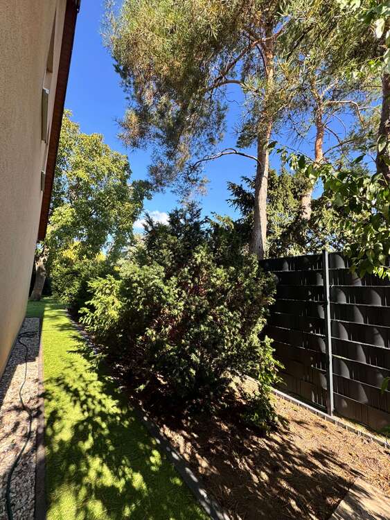 Thumbnail-Haus zum Mieten in Berlin 2.550,00 € 109.78 m²