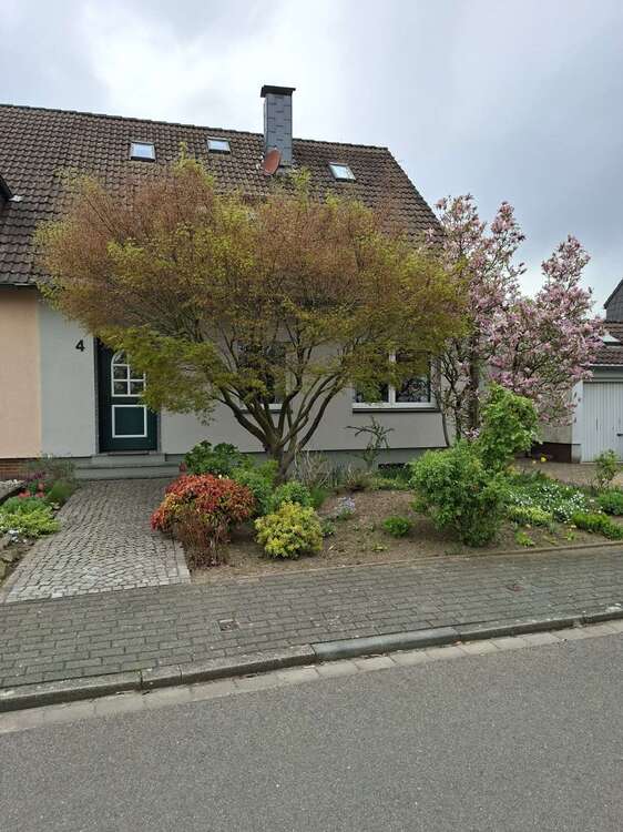 Thumbnail-Haus zum Kaufen in Moers-Vennikel 465.000,00 € 153 m²