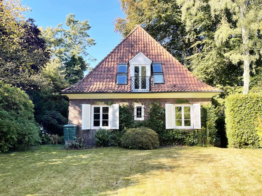 Thumbnail-Haus zum Kaufen in Hamburg 2.495.000,00 € 165 m²