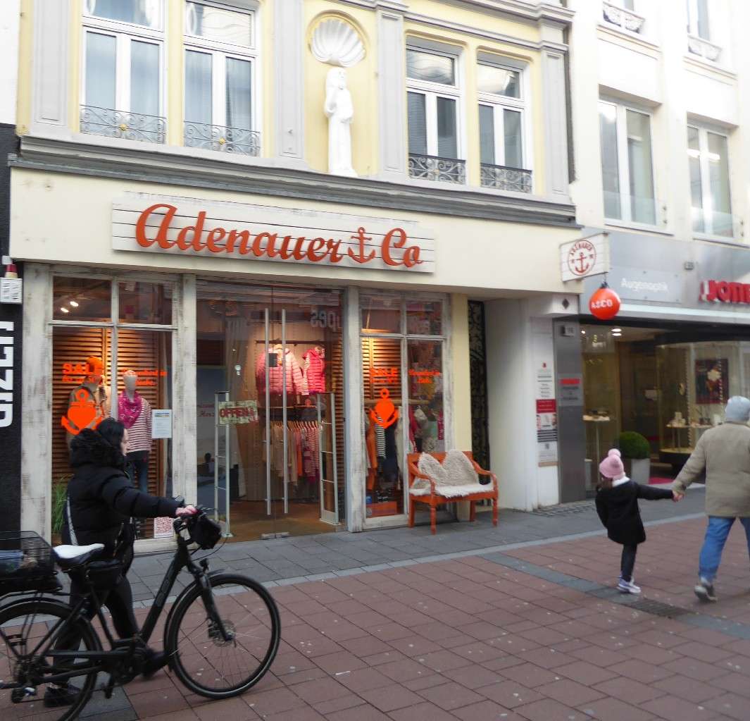 Thumbnail-Einzelhandel in Bonn 5.000,00 € 135 m²