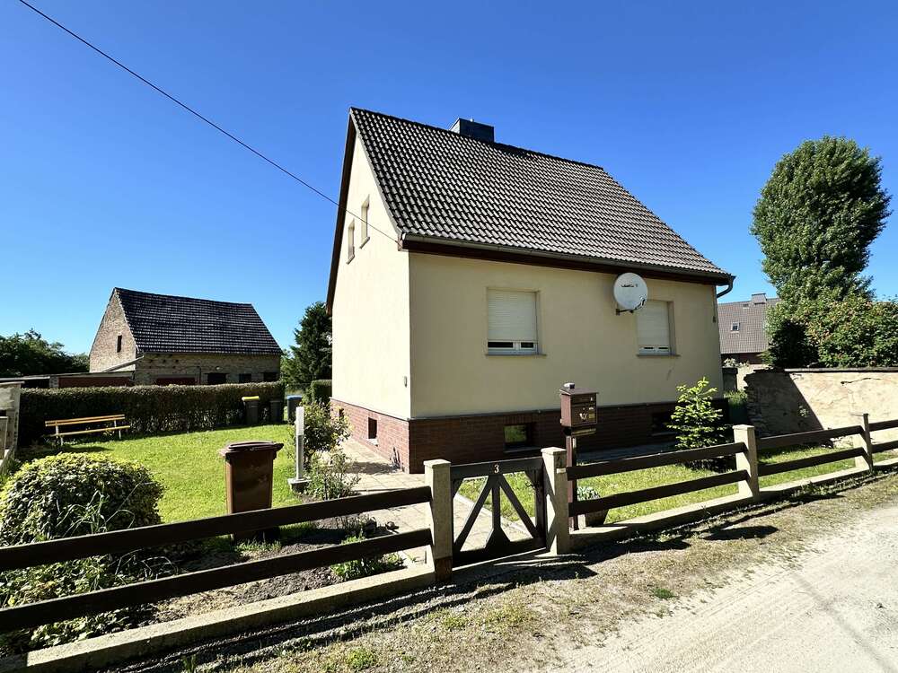 Thumbnail-Haus zum Kaufen in Nienburg 137.800,00 € 90 m²