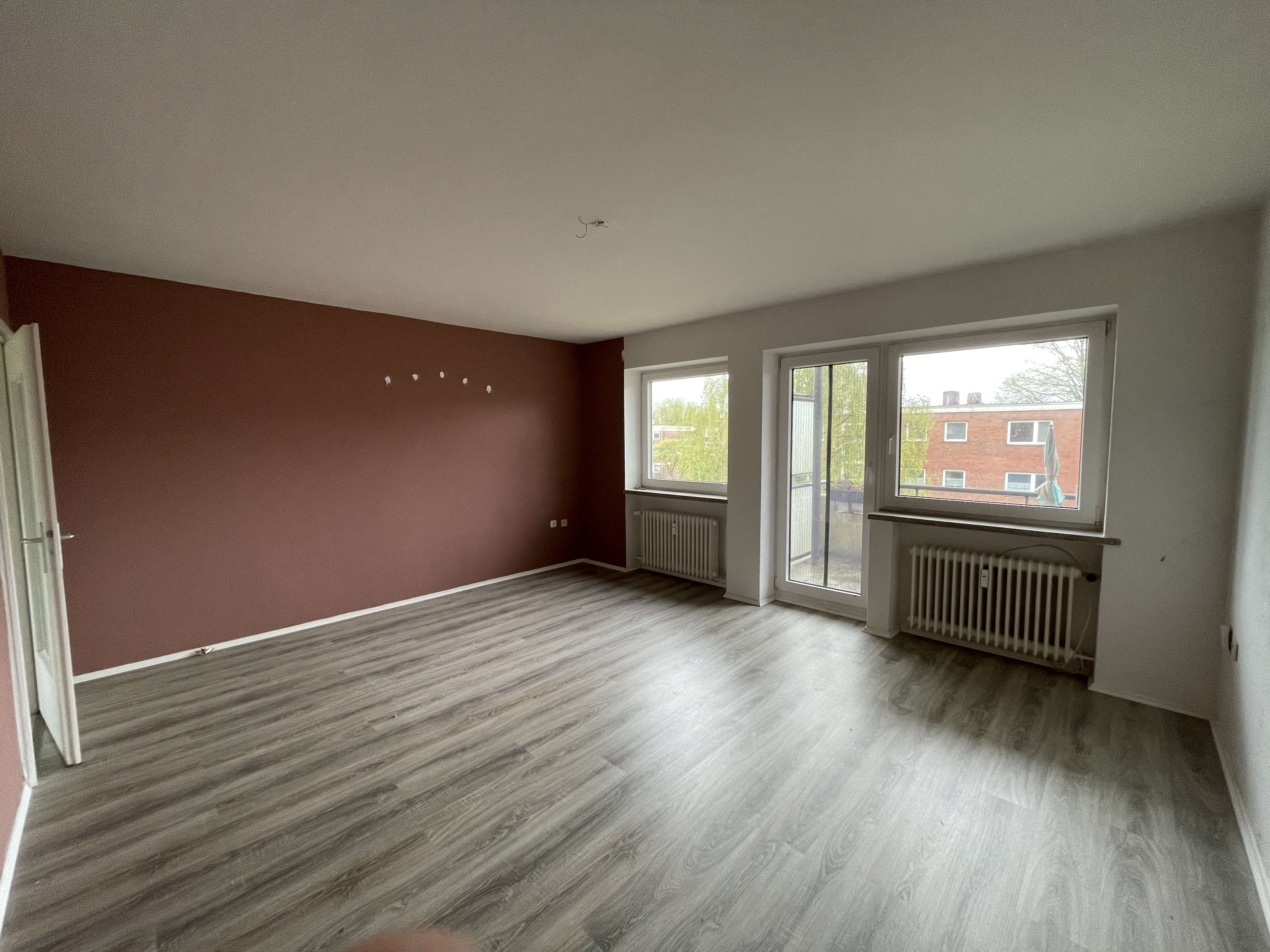 Thumbnail-Wohnung zum Kaufen in Wilhelmshaven 93.000,00 € 80.36 m²