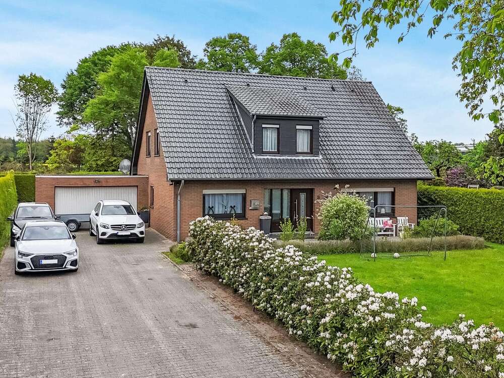 Thumbnail-Haus zum Kaufen in Lähden 270.000,00 € 146.74 m²