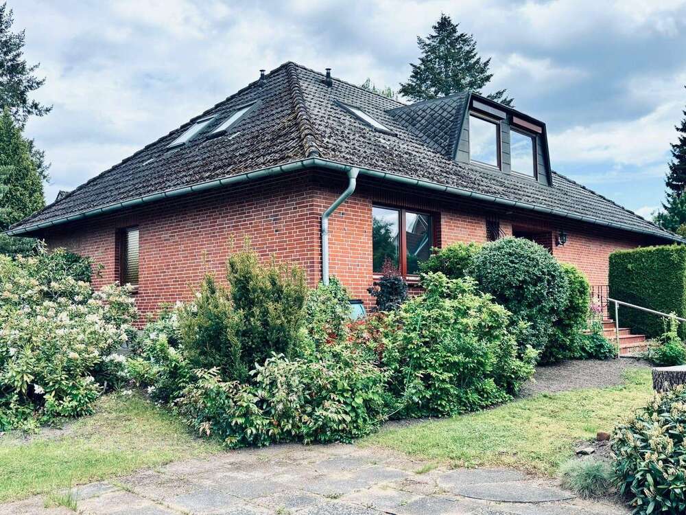 Thumbnail-Haus zum Kaufen in Büchen 449.000,00 € 192 m²