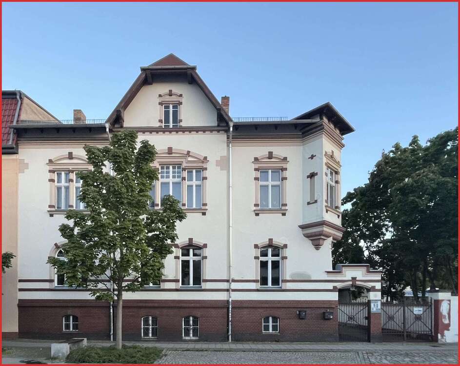 Thumbnail-Haus zum Kaufen in Finsterwalde 320.000,00 € 150 m²