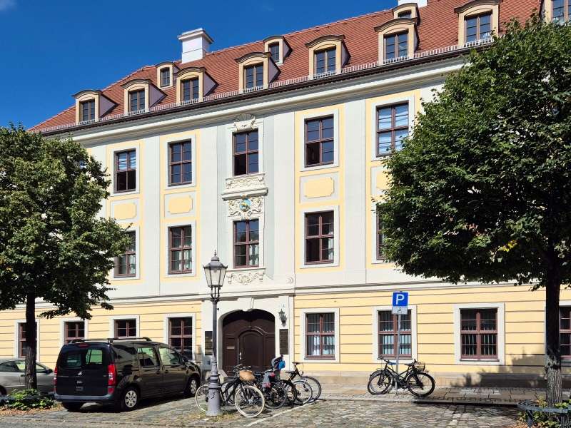 Thumbnail-Wohnung zum Mieten in Dresden 897,00 € 71.98 m²