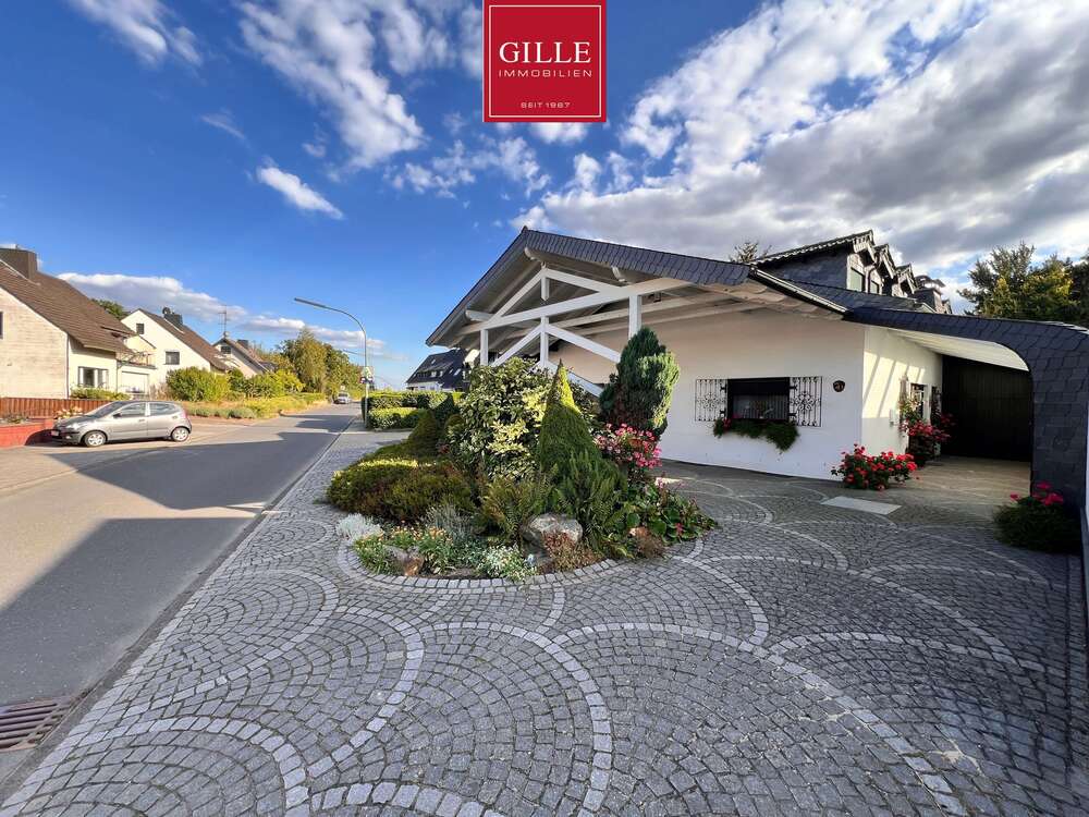 Thumbnail-Haus zum Kaufen in Neuss 710.000,00 € 277 m²