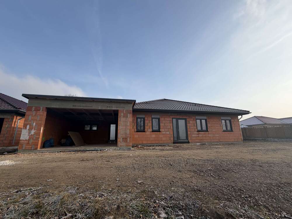 Thumbnail-Haus zum Kaufen in Emersleben 429.000,00 € 135.31 m²