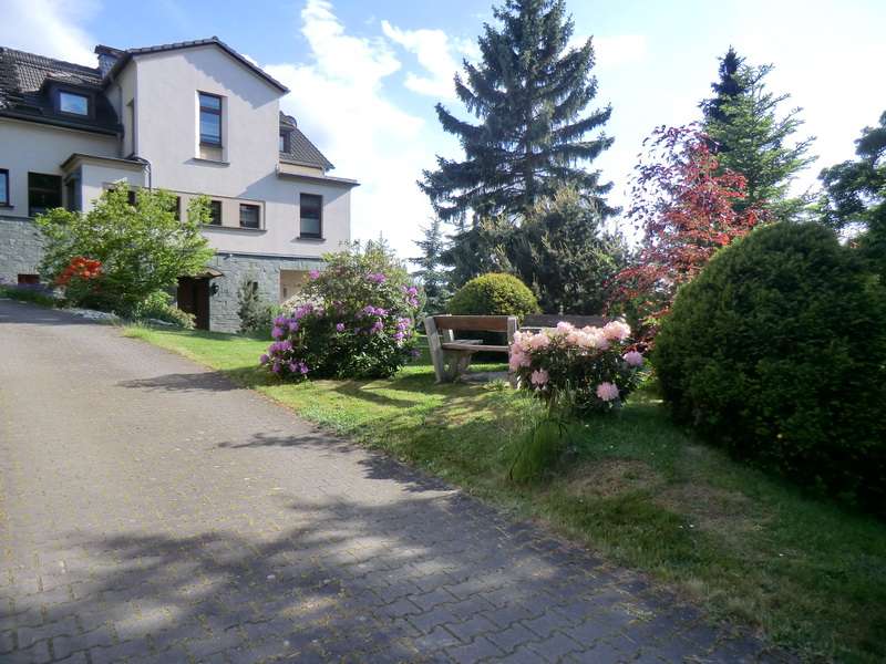 Thumbnail-Haus zum Kaufen in Werdau 345.000,00 € 180 m²