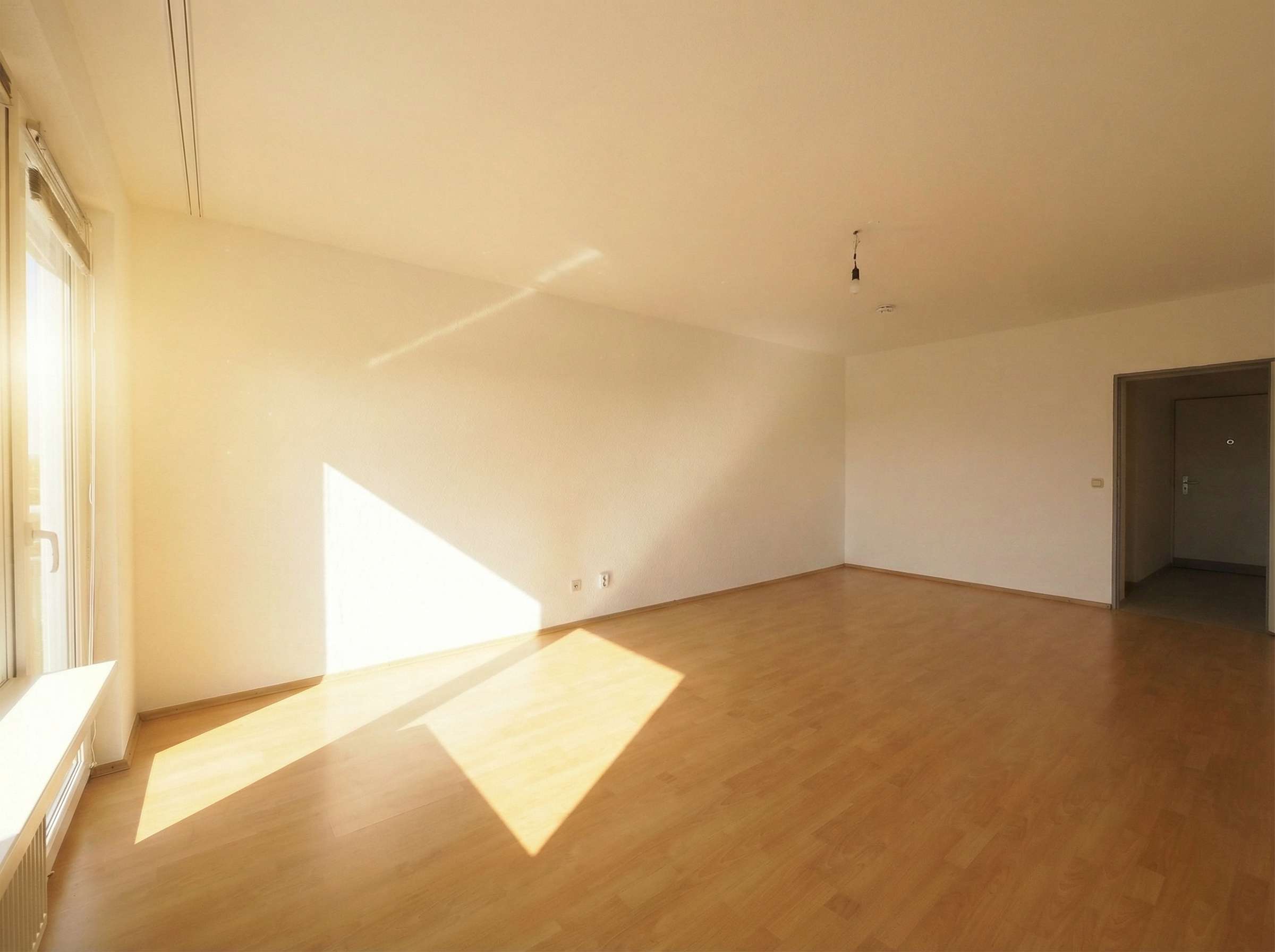 Thumbnail-Wohnung zum Kaufen in Saarbrücken 179.000,00 € 84 m²