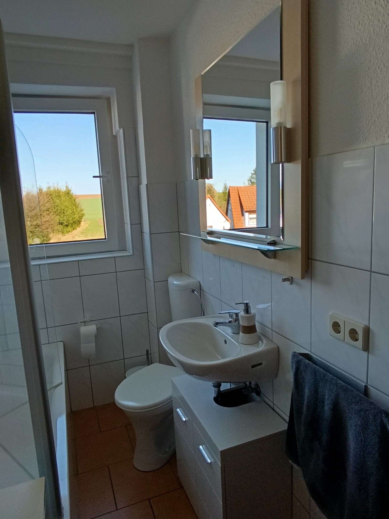 Thumbnail-Wohnung zum Mieten in Ziegelroda 350,00 € 58.05 m²