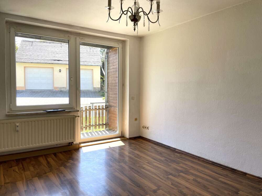 Thumbnail-Wohnung zum Mieten in Christgrün 280,00 € 71 m²