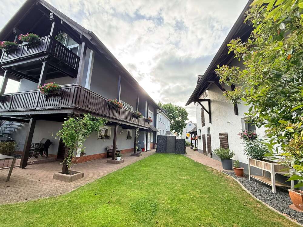 Thumbnail-Haus zum Kaufen in Friedberg 799.000,00 € 328 m²