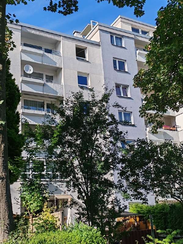 Thumbnail-Wohnung zum Kaufen in Wolfsburg 135.000,00 € 76.7 m²