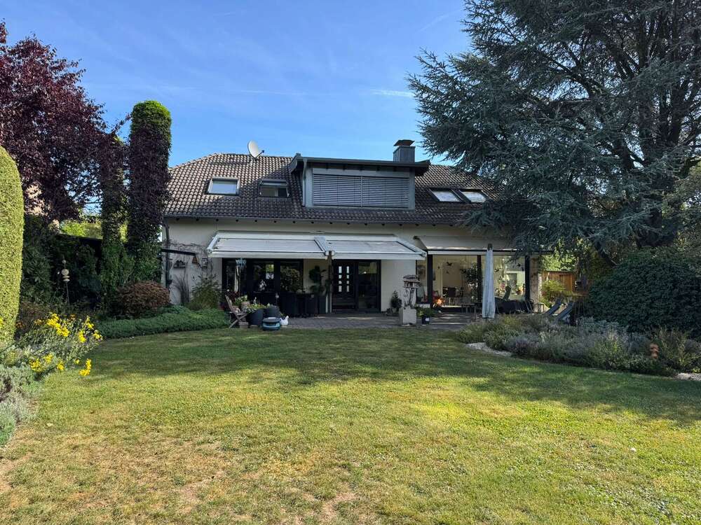 Thumbnail-Haus zum Kaufen in Bad Honnef 739.000,00 € 170 m²