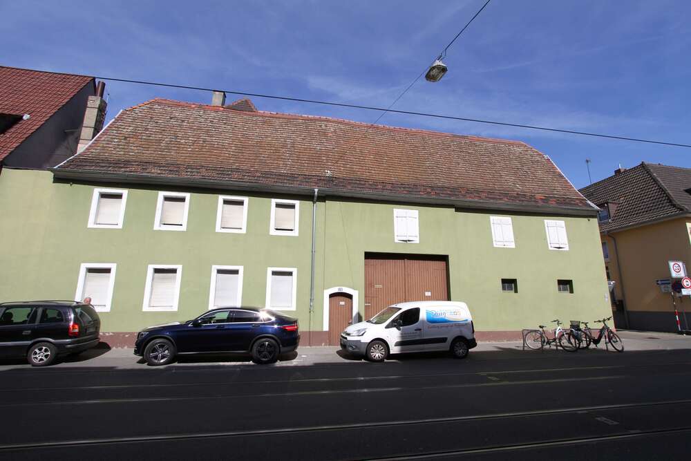 Thumbnail-Haus zum Kaufen in Mannheim 870.000,00 € 260 m²