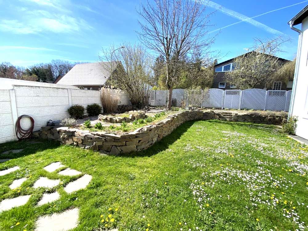 Thumbnail-Haus zum Kaufen in Nideggen 585.000,00 € 219.62 m²