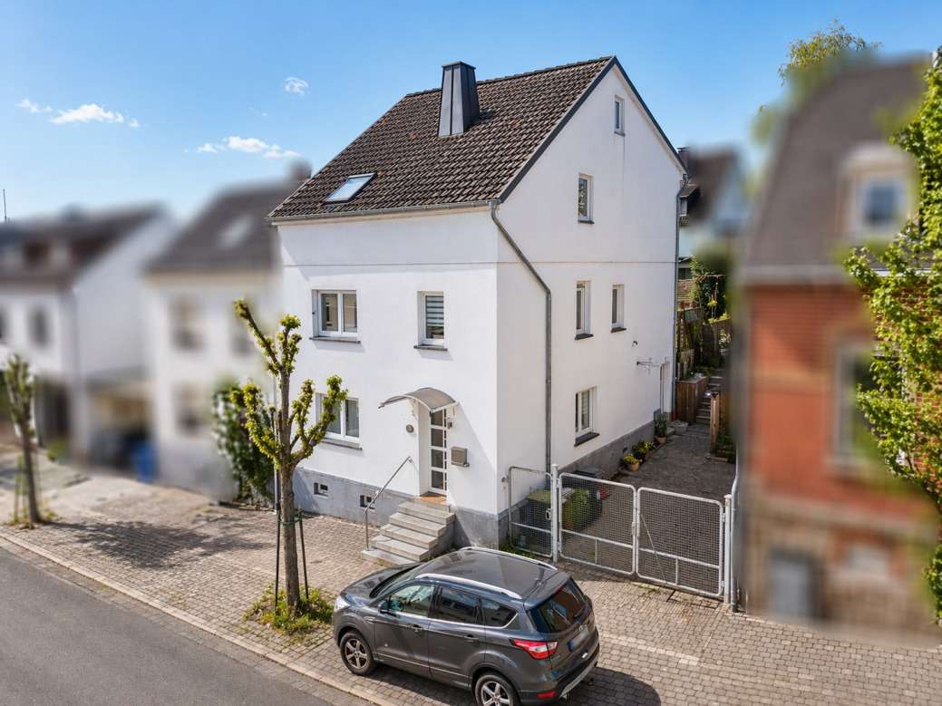 Thumbnail-Haus zum Kaufen in Höhr-Grenzhausen 299.000,00 € 171 m²