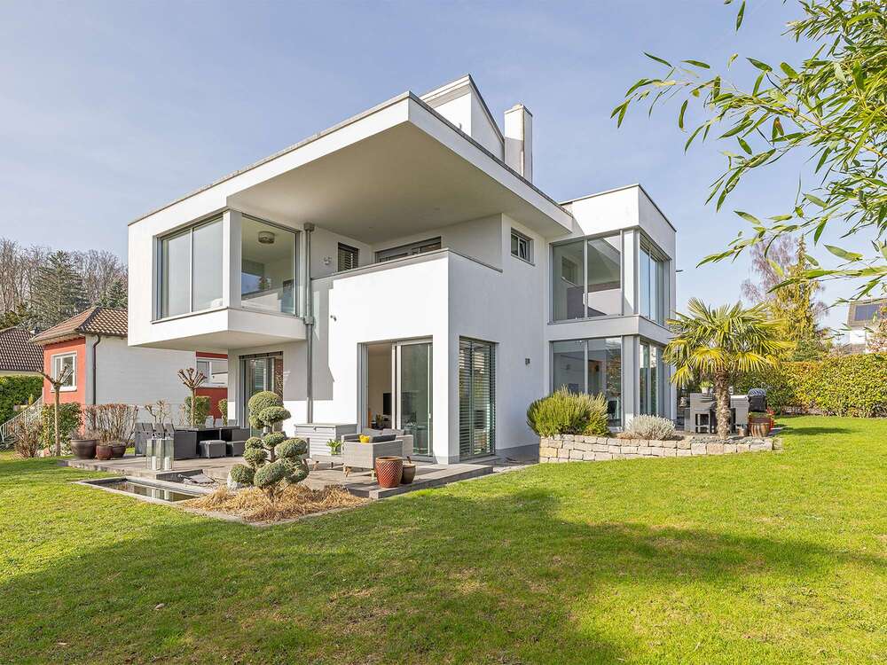 Thumbnail-Haus zum Kaufen in Oberursel 2.950.000,00 € 320 m²