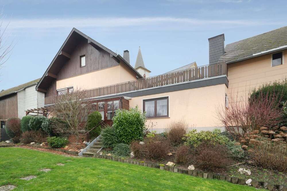 Thumbnail-Haus zum Kaufen in Laubach 160.000,00 € 187 m²