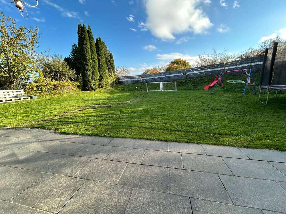 Thumbnail-Wohnung zum Kaufen in Warthausen 379.000,00 € 114.05 m²