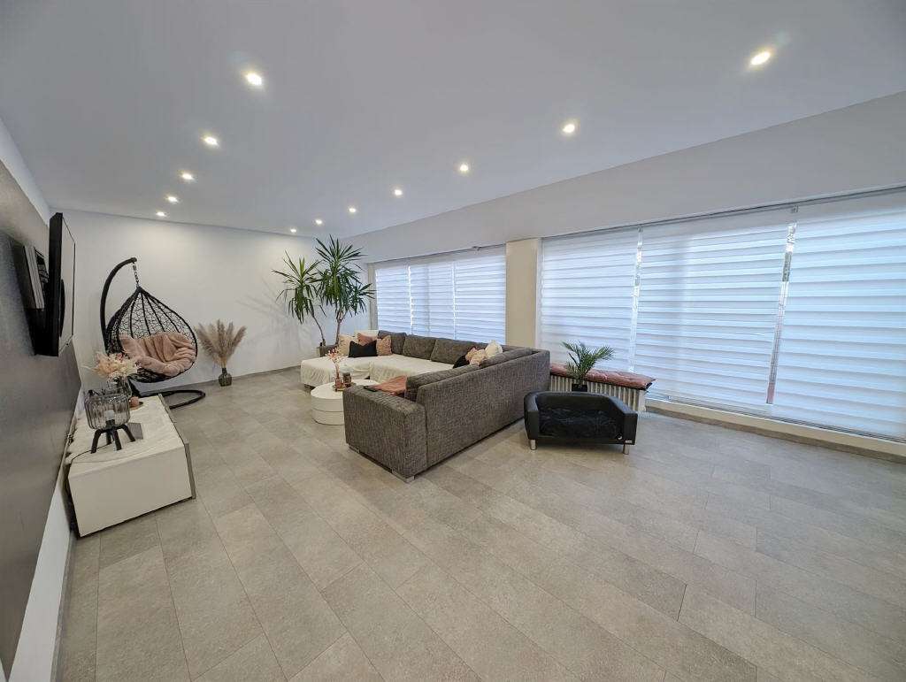 Thumbnail-Wohnung zum Kaufen in Oerlinghausen 219.500,00 € 170 m²