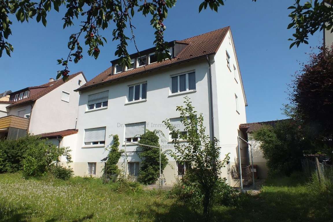 Thumbnail-Haus zum Kaufen in Stuttgart 980.000,00 € 237 m²