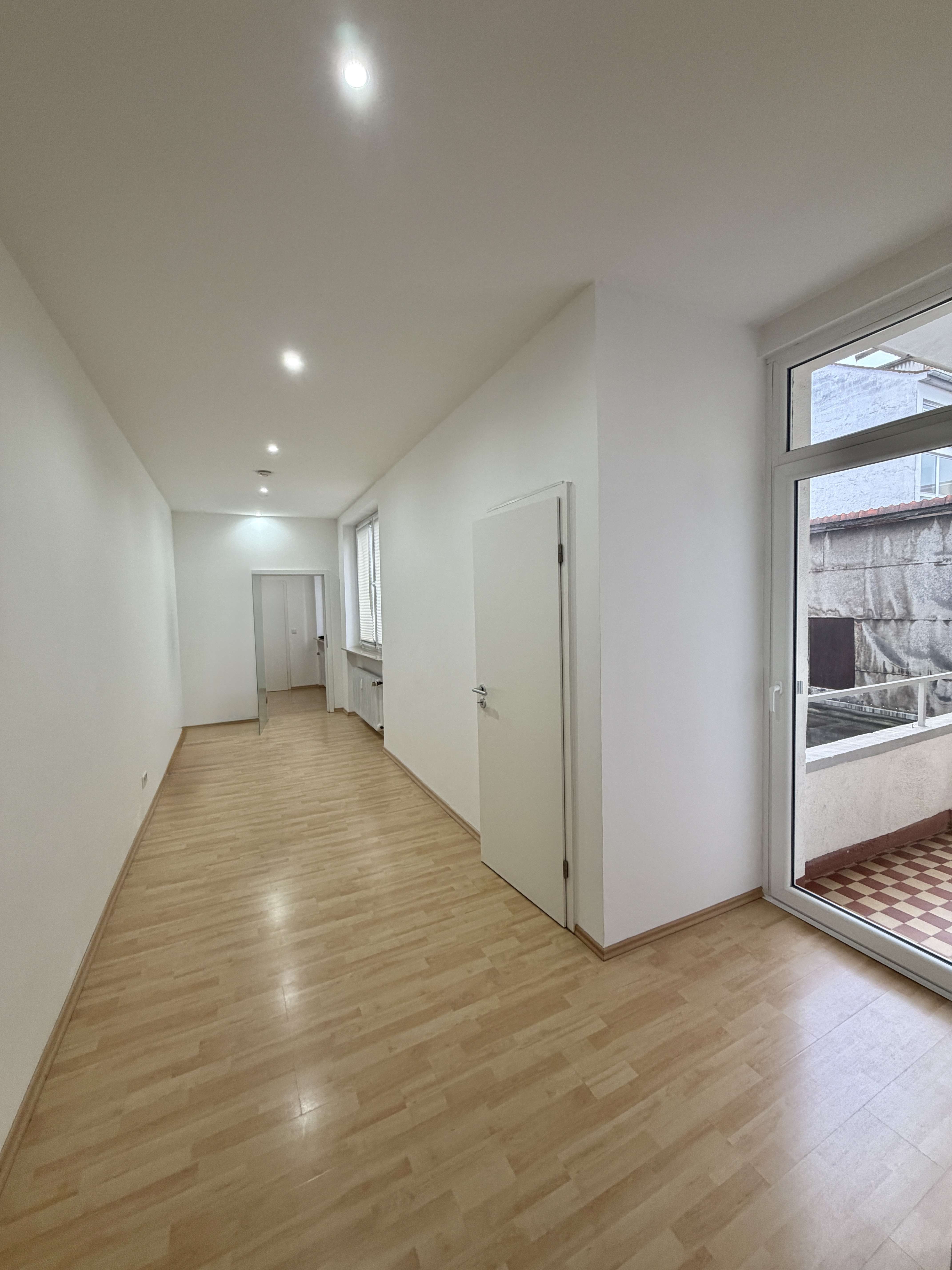 Thumbnail-Wohnung zum Mieten in Aschaffenburg 975,00 € 88 m²