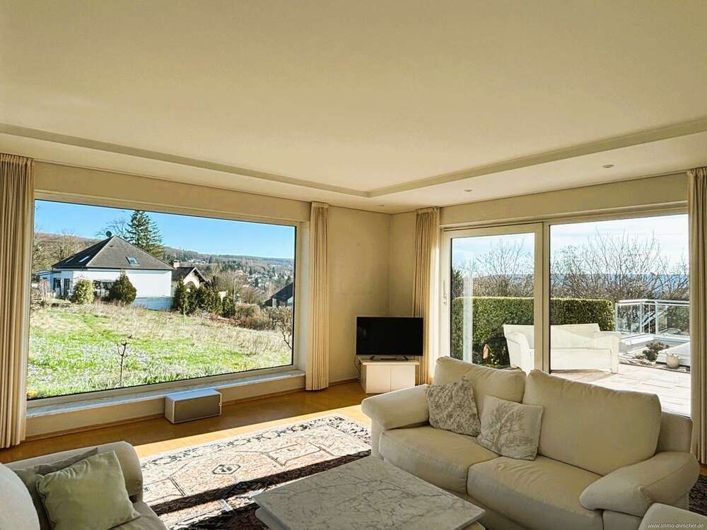 Thumbnail-Haus zum Kaufen in Saarbrücken Güdingen 1.299.000,00 € 330 m²